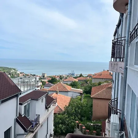 просторни анастасия -балчик с морска гледка Appartement Baltsjik