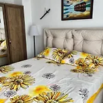 просторни анастасия -балчик с морска гледка *