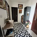 просторни анастасия -балчик с морска гледка Apartamento *