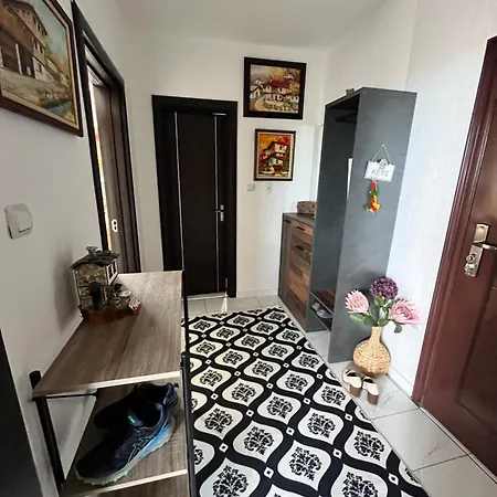 луксозен двустаен в с уникална морска гледка Apartment *
