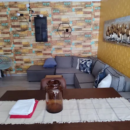 Apartment луксозен двустаен в с уникална морска гледка